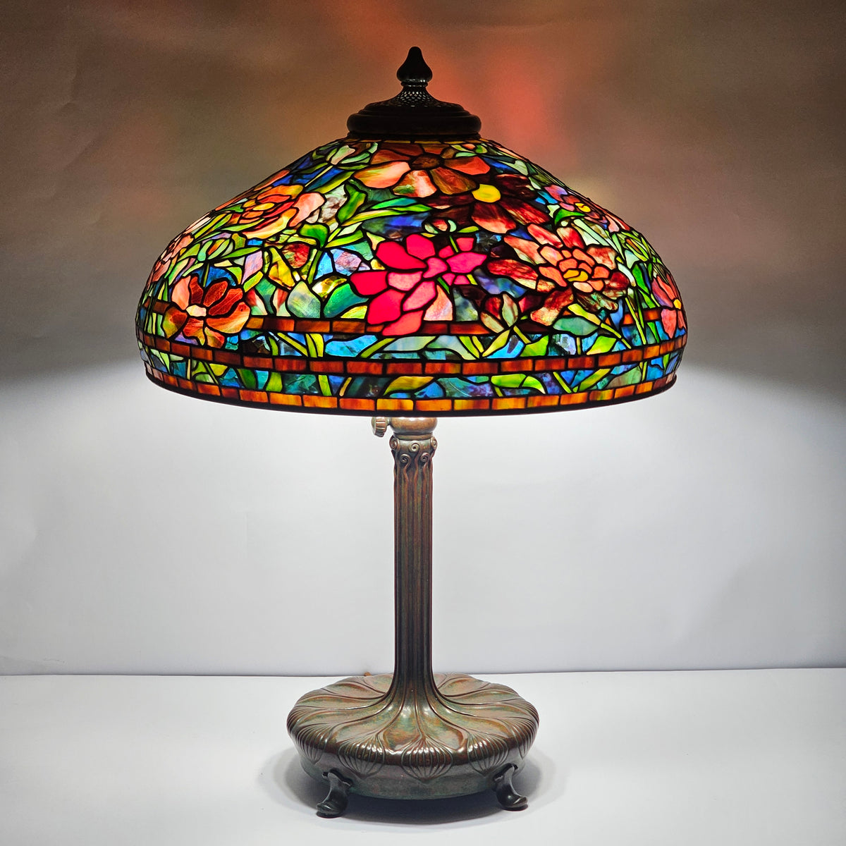 Tiffany Studios Peony Lamp