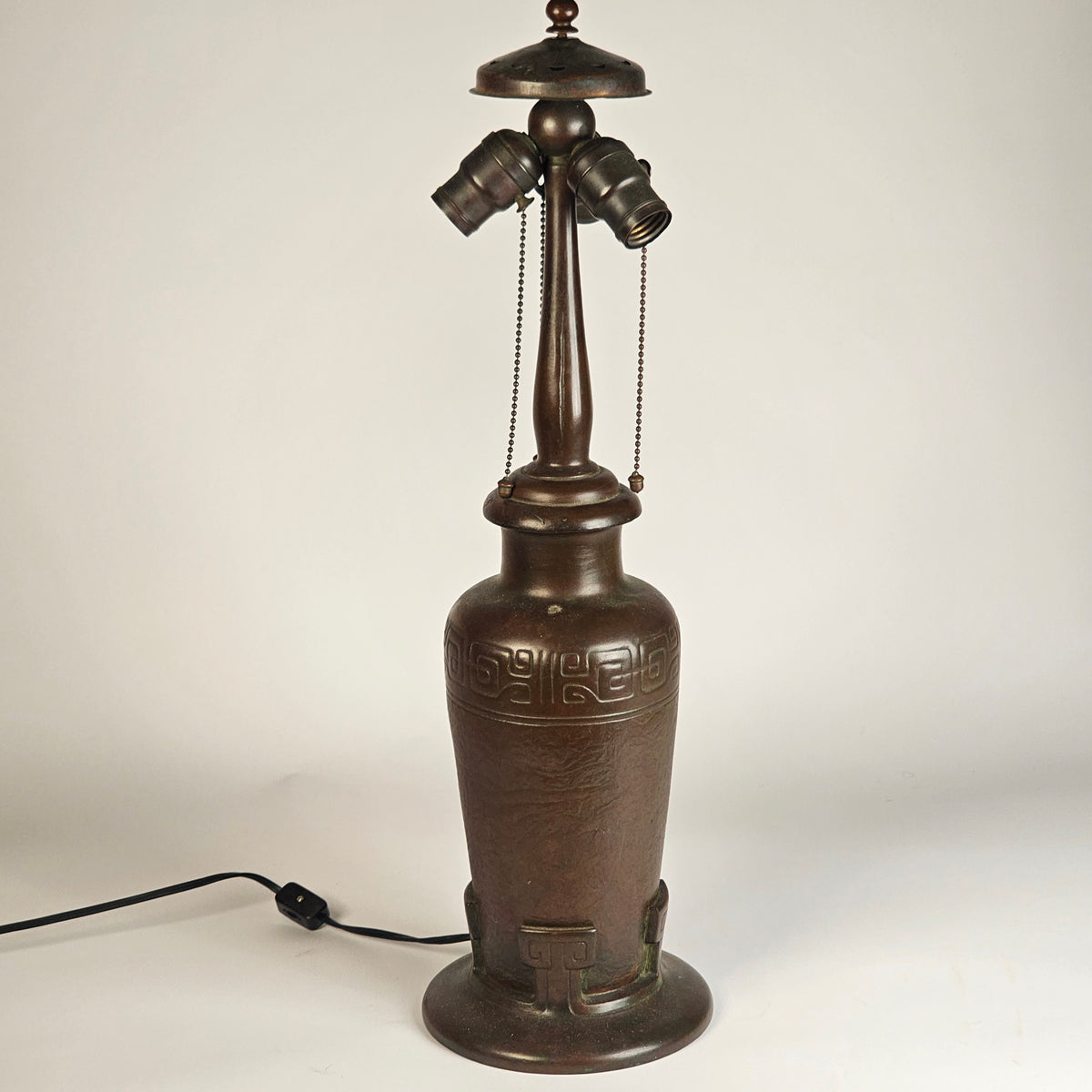 Handel Red Poppy Border Lamp