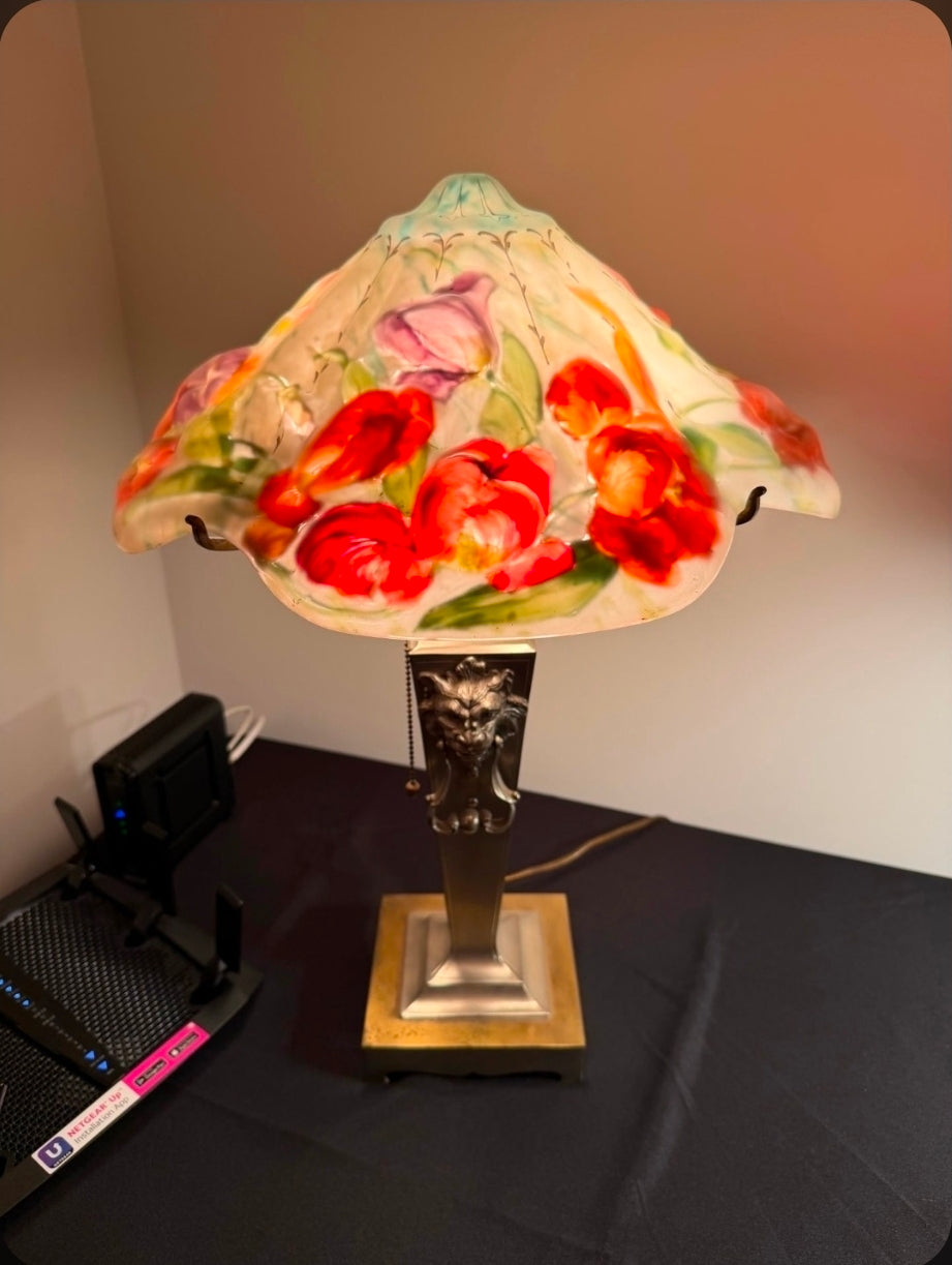 Pairpoint Puffy Iris Blossom Lamp