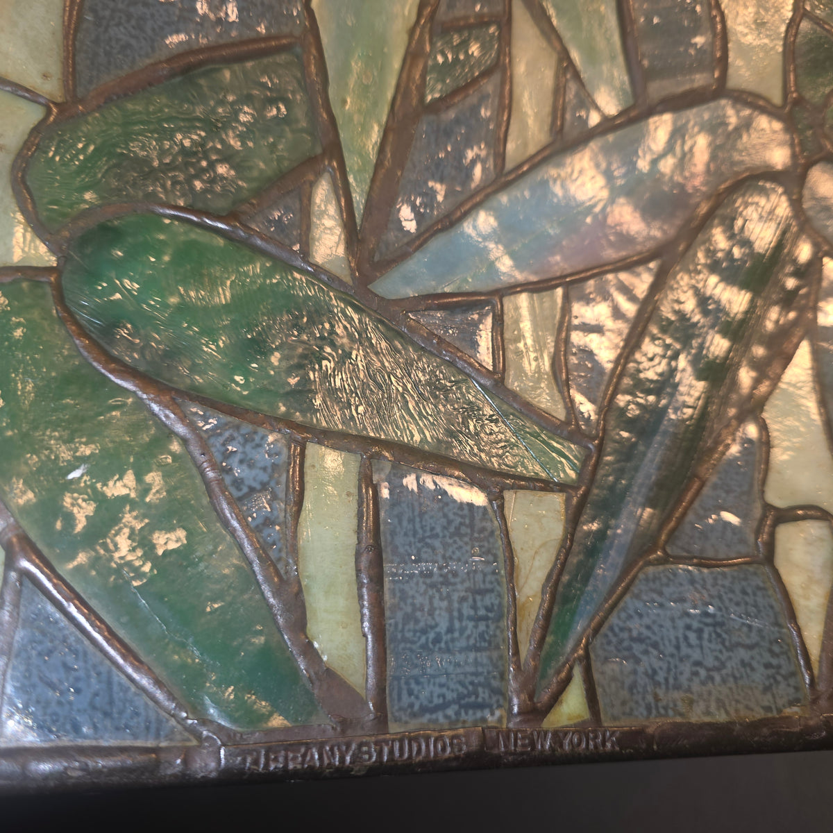 Close up of the Tiffany Studios Bamboo shade signature