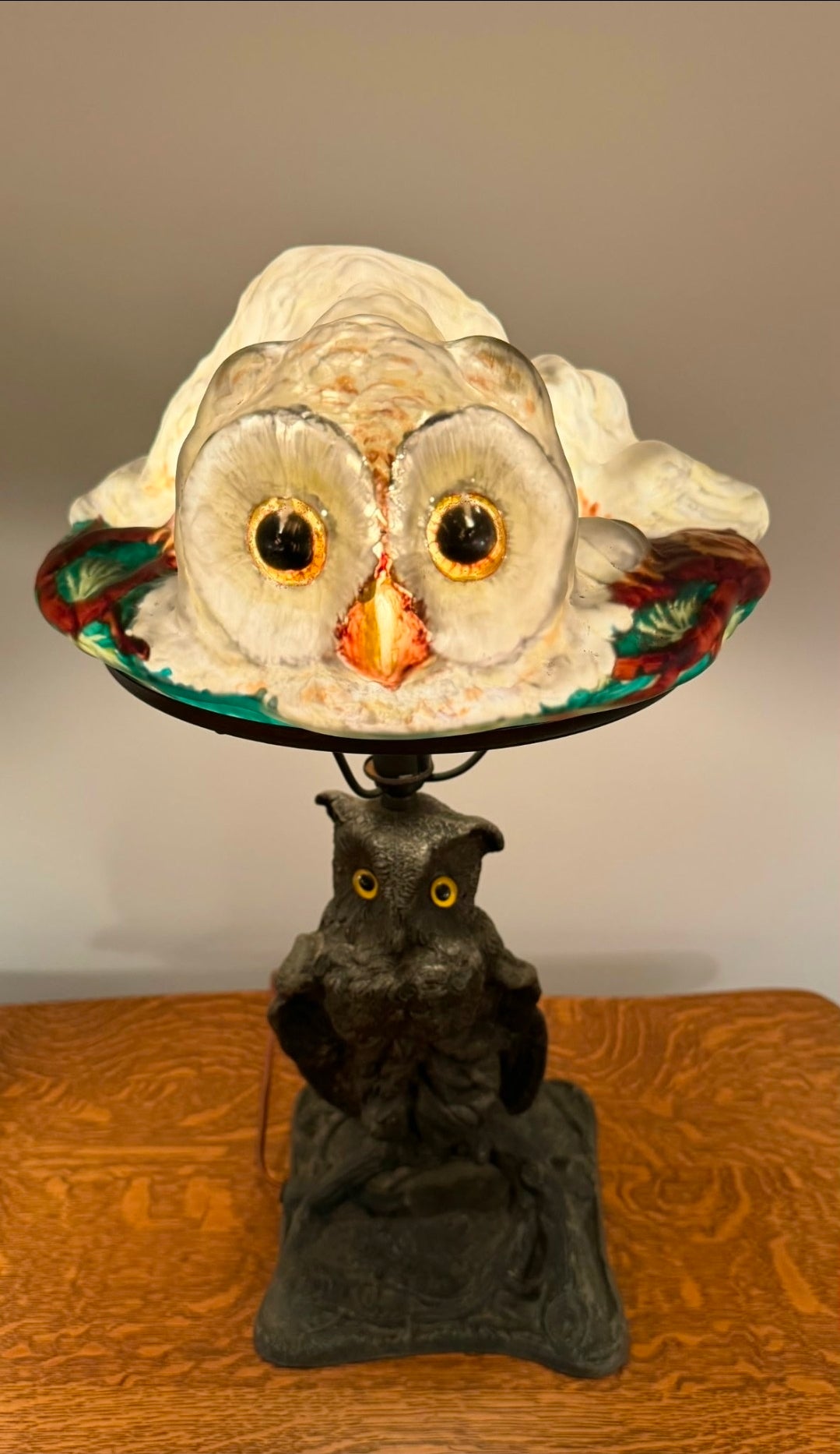 Pairpoint Puffy White Snow Owl Lamp