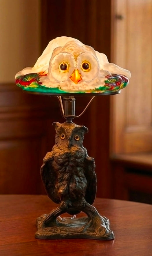Pairpoint Puffy White Snow Owl Lamp