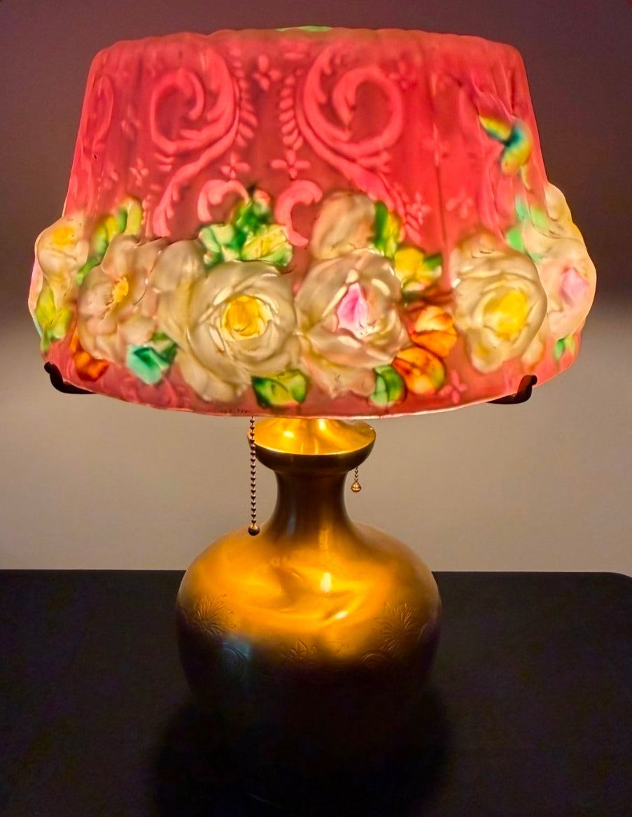 Pairpoint Hummingbird and Rose Devonshire Shade