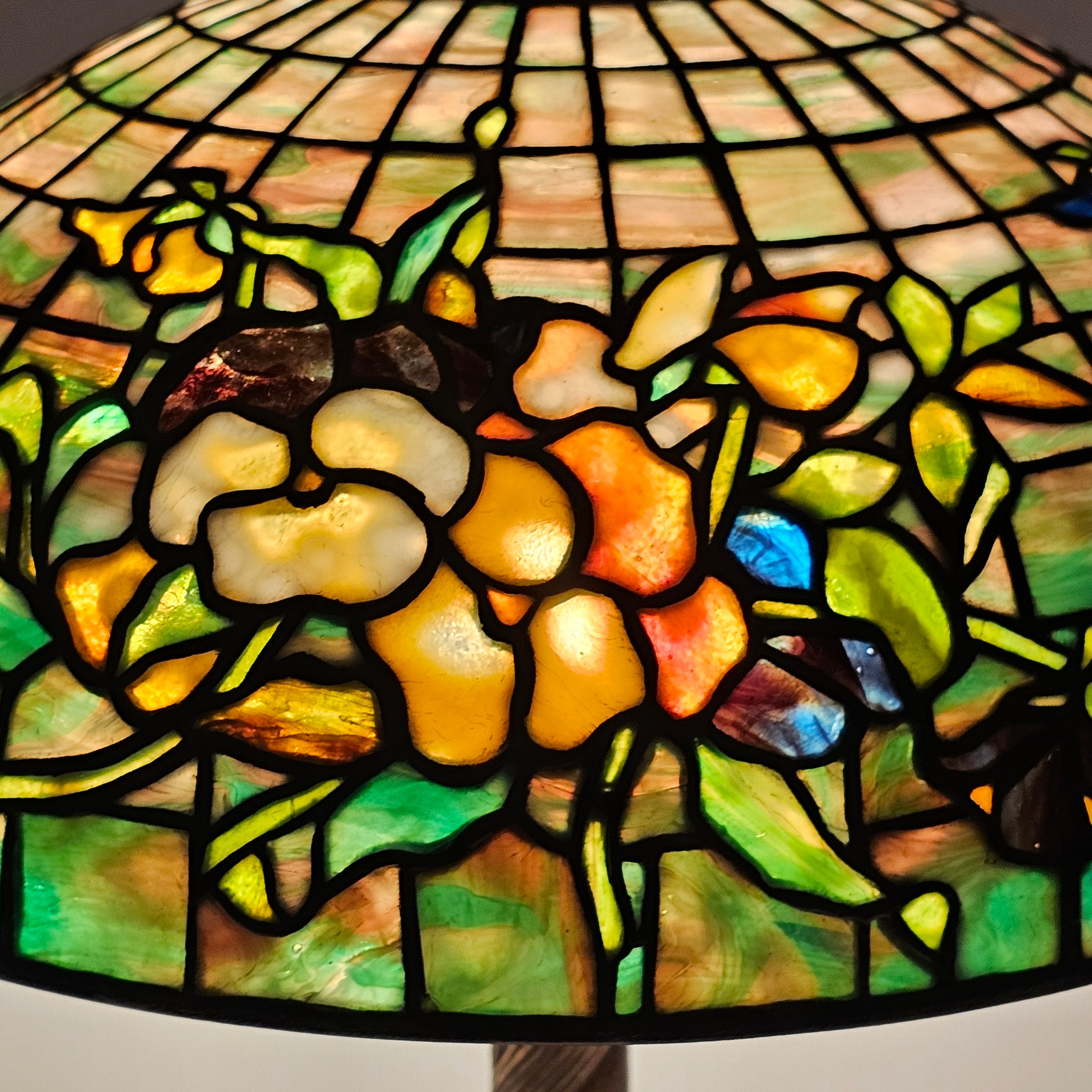 Tiffany Studios Pansy Lamp